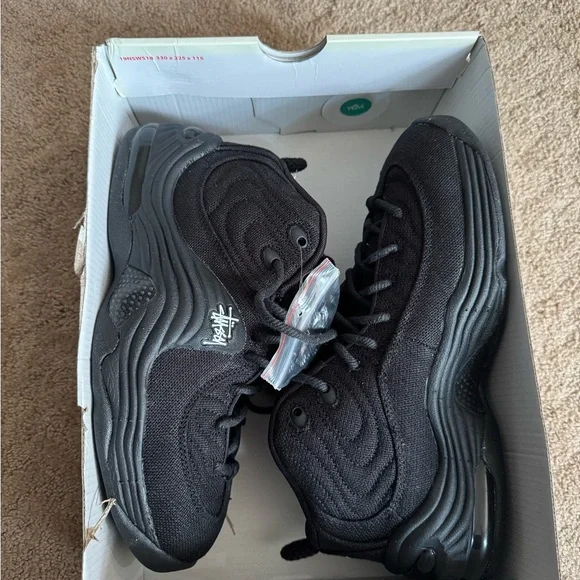 Stussy Men's Black High-Top Sneakers - Picture 1 of 7